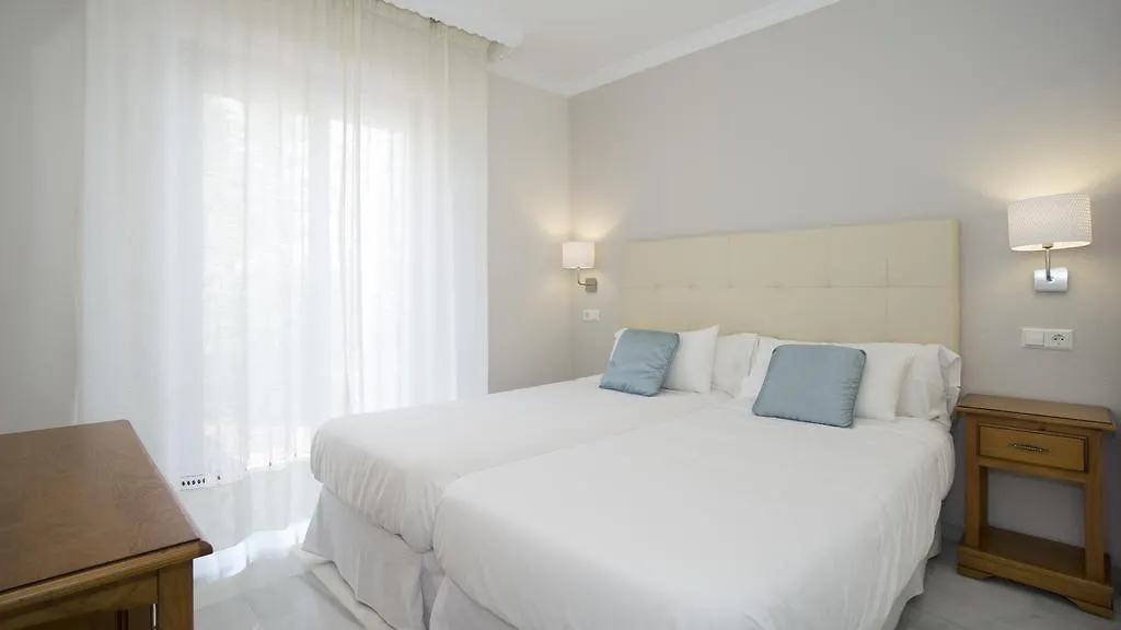 마르베야 Club Jardines Del Puerto 아파트